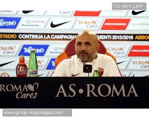 意甲历史性时刻阿莱格里孔蒂斯帕莱蒂首次同场竞技 意甲历史性时刻阿莱格里孔蒂斯帕莱蒂首次同场竞技