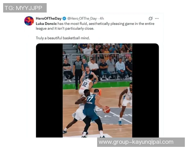 詹姆斯重返赛场展现实力与东契奇小里组合默契无间的精彩表现