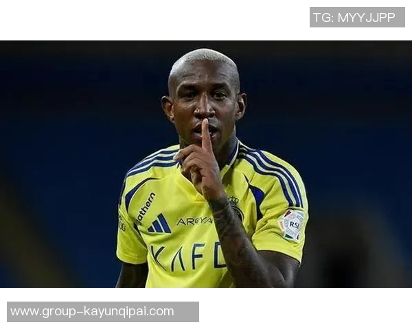 费内巴切决定清洗塔利斯卡500万年薪成负担引发关注