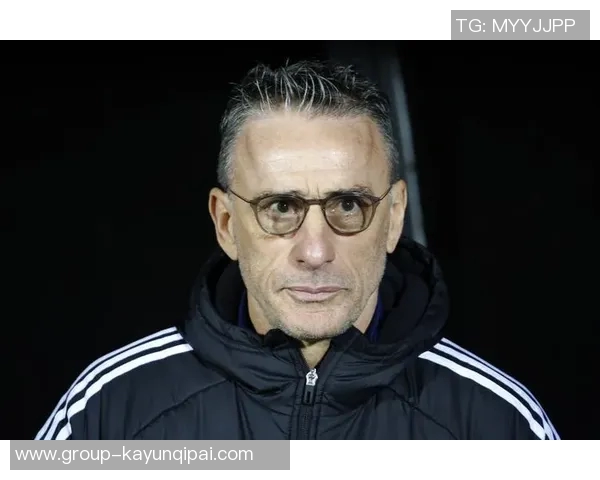 国足主帅候选人面试已进行三天结果将在本月内揭晓并计划重组